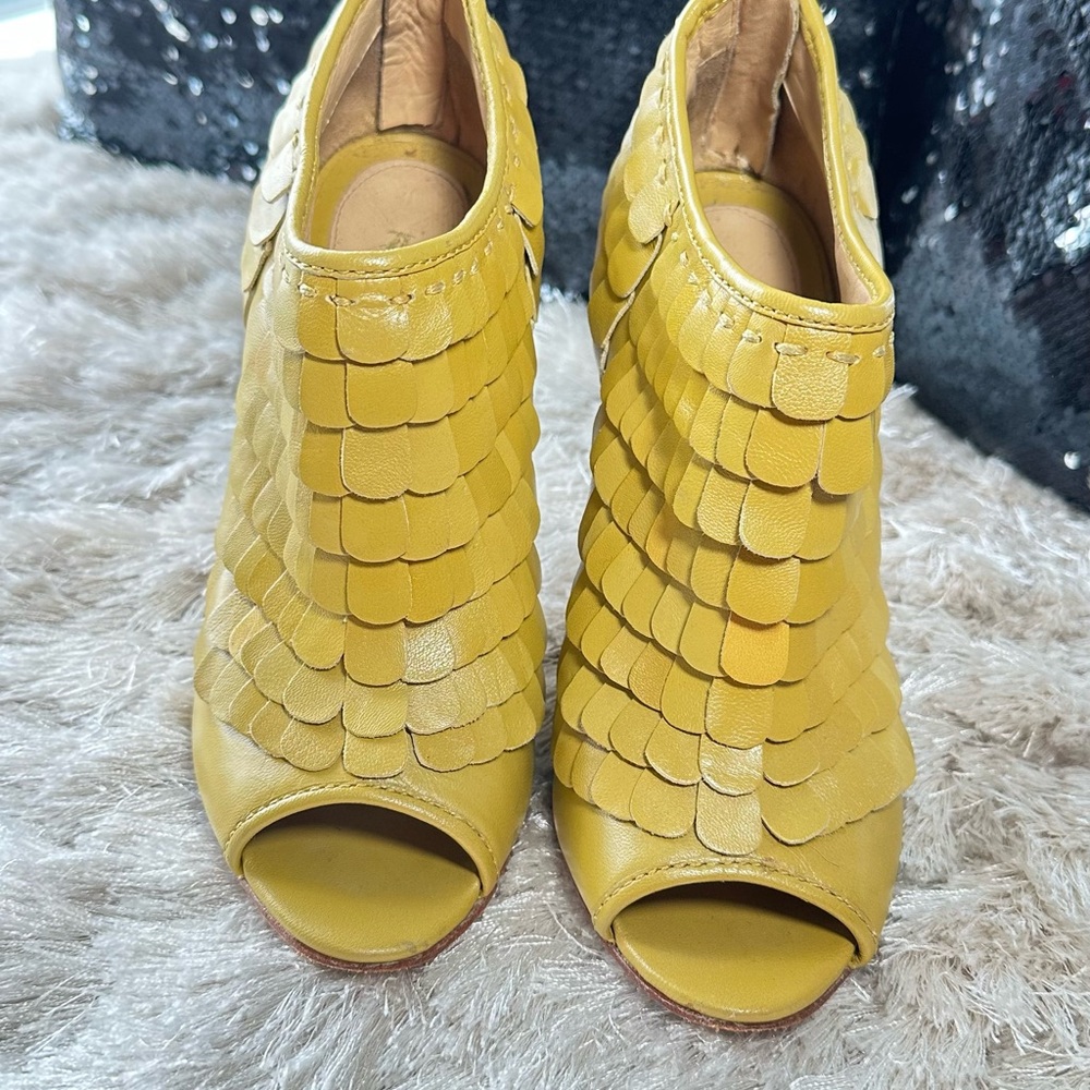 L.A.M.B. Yellow Scalloped Peep-Toe Heels